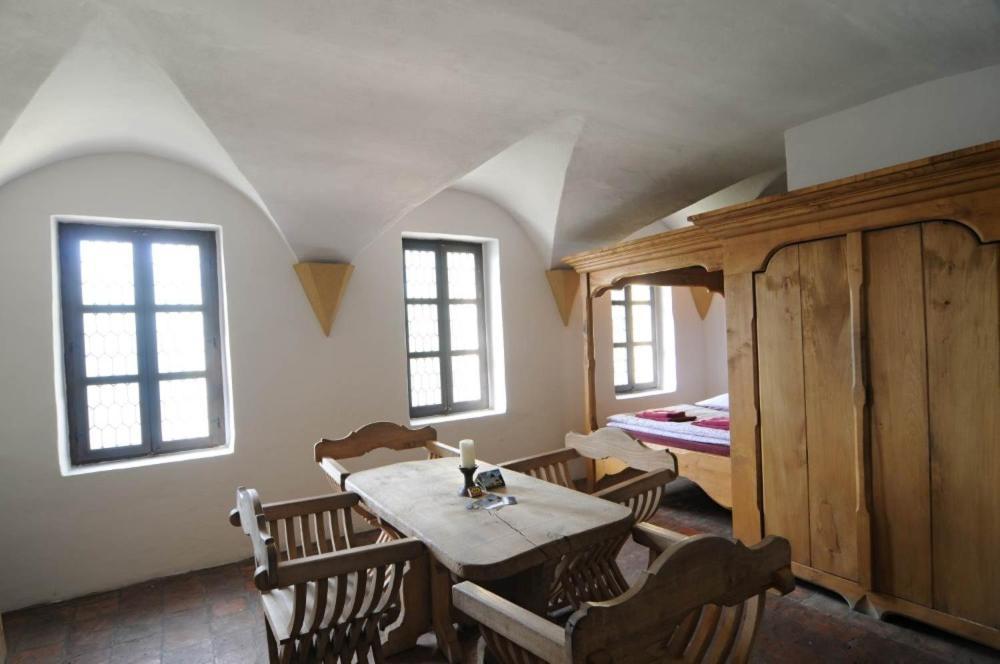 Penzion Hrad Frydek-Mistek Bagian luar foto
