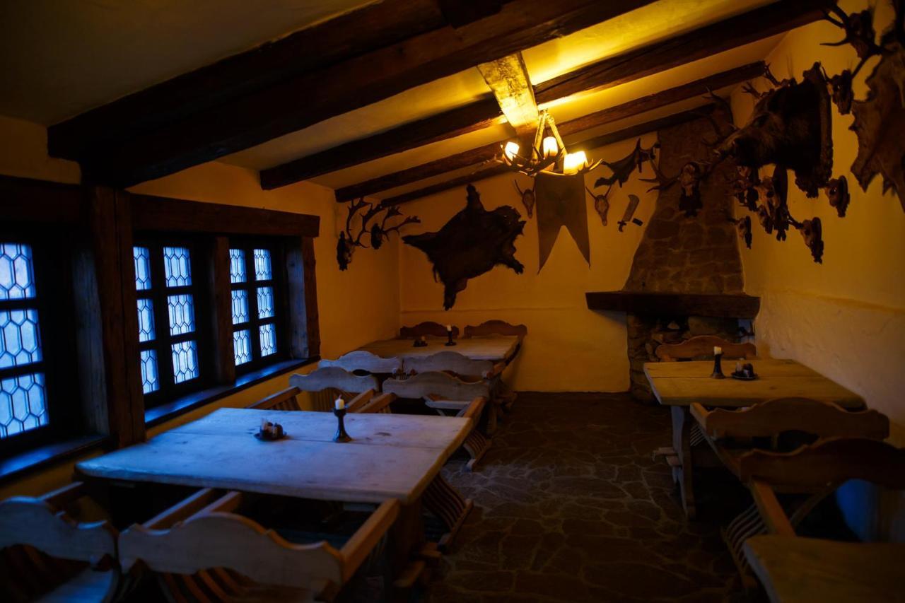 Penzion Hrad Frydek-Mistek Bagian luar foto