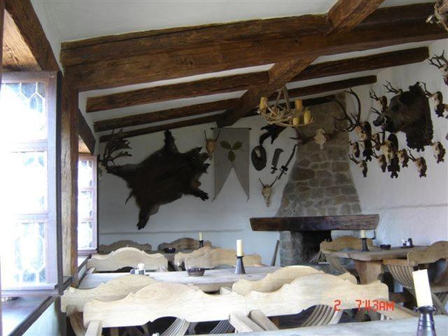 Penzion Hrad Frydek-Mistek Bagian luar foto