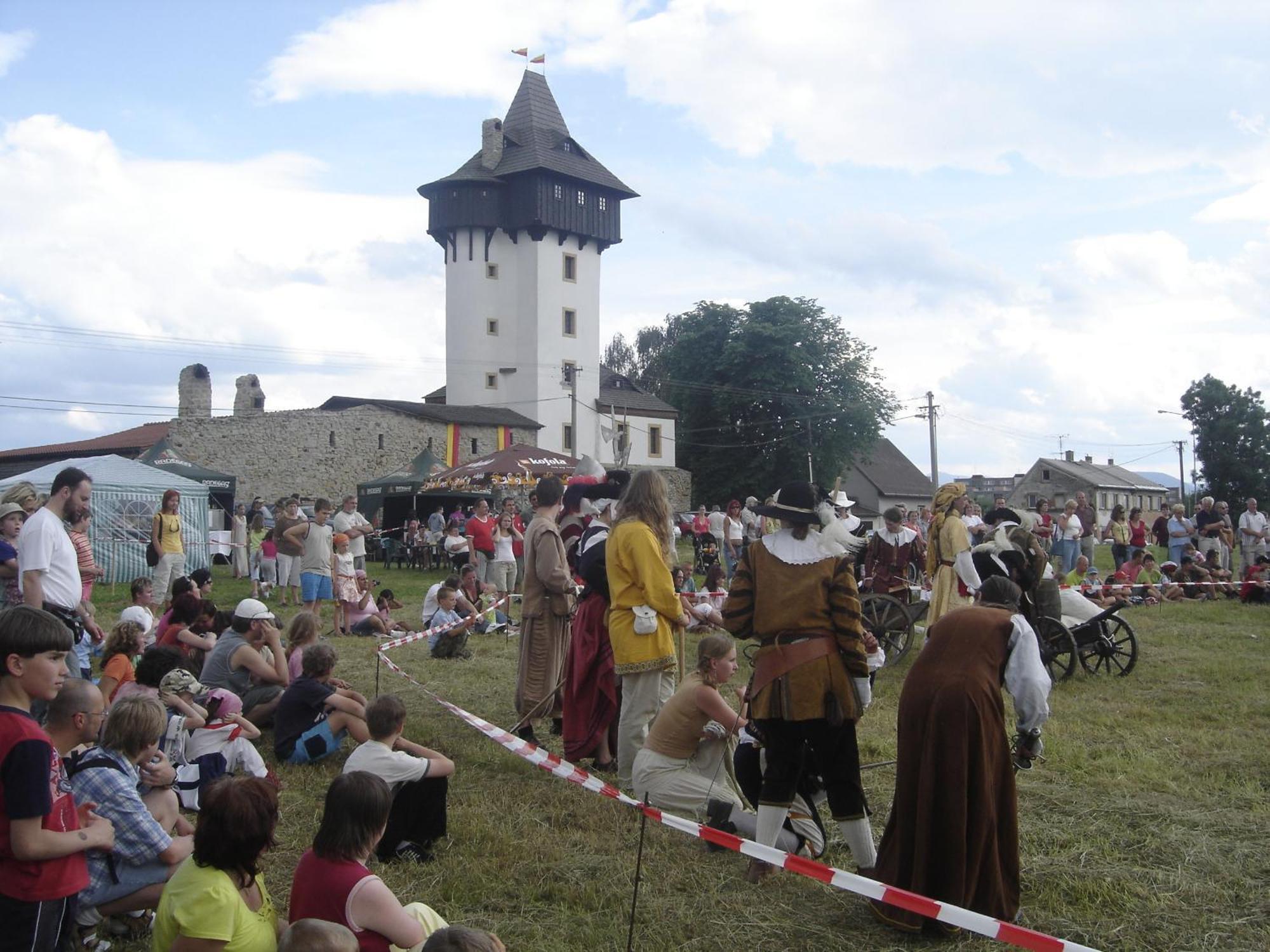 Penzion Hrad Frydek-Mistek Bagian luar foto